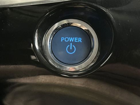 Used 2022 Toyota Prius Prime LE image 24