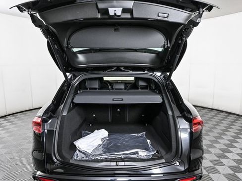 New 2025 Maserati Grecale Trofeo image 32