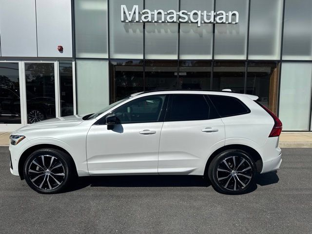Used 2024 Volvo XC60 B5 Plus w/ Climate Package AWD/4WD image 2