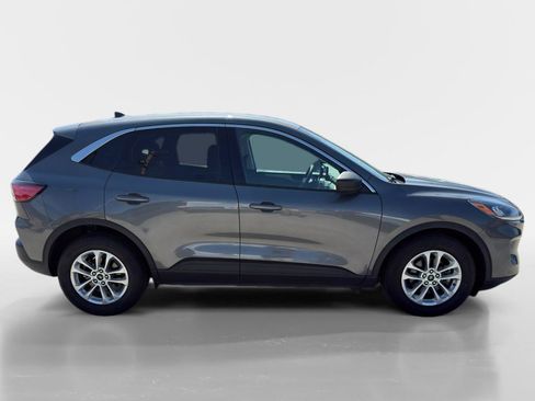 Used 2022 Ford Escape SE FWD image 5