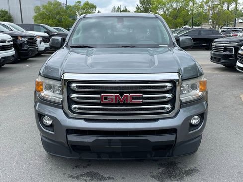 Used 2019 GMC Canyon SLE w/ SLE Convenience Package image 2
