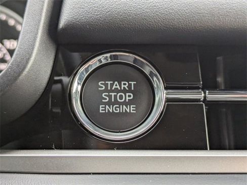 New 2026 Mitsubishi Outlander SE image 34