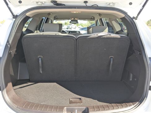 Used 2018 Hyundai Santa Fe SE image 13