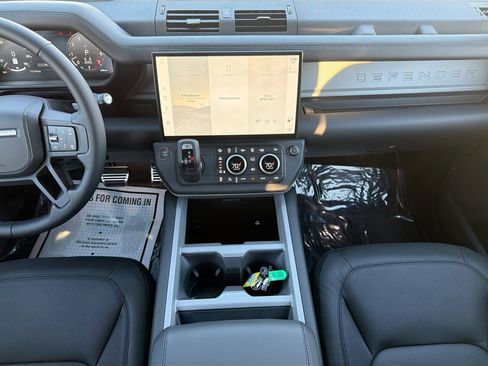 New 2026 Land Rover Defender 130 V8 image 18