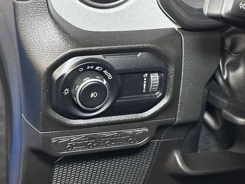 Certified 2024 Jeep Wrangler Sport S image 21