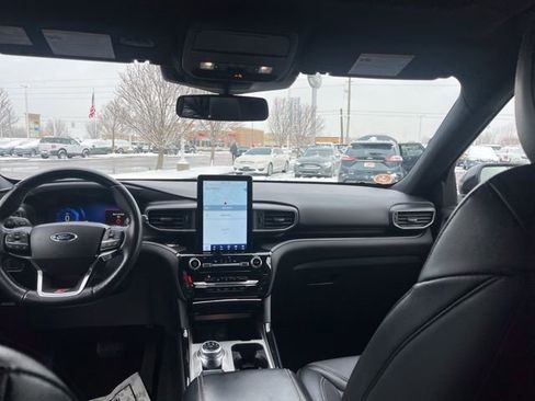 Used 2022 Ford Explorer ST w/ Equipment Group 401A image 23