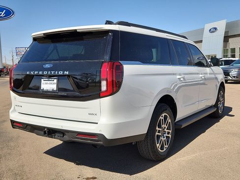 New 2026 Ford Expedition Max Active AWD/4WD image 4