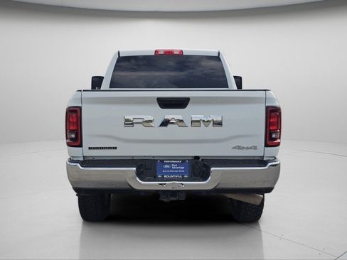 Used 2025 RAM 2500 Big Horn AWD/4WD image 23