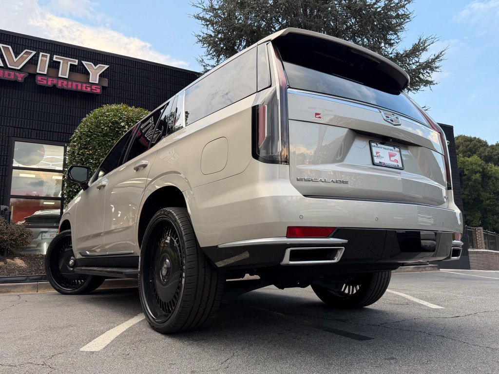 Used 2023 Cadillac Escalade Luxury RWD image 20