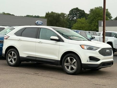 Certified 2024 Ford Edge SEL w/ Convenience Package AWD/4WD image 25