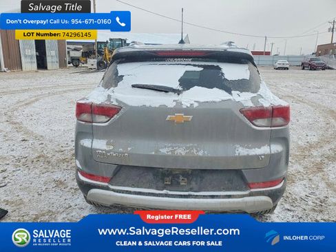 Used 2024 Chevrolet TrailBlazer LT w/ LT Cold Weather Package AWD/4WD image 8