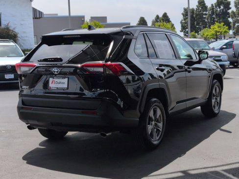 Certified 2024 Toyota RAV4 XLE image 7