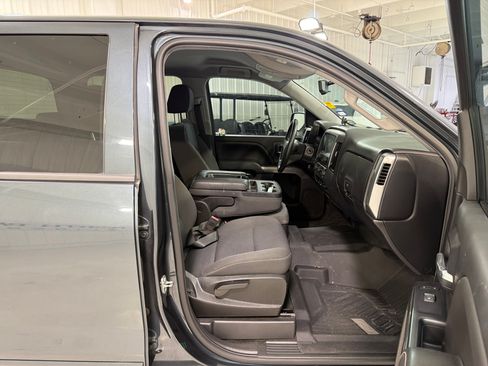 Used 2018 Chevrolet Silverado 1500 LT w/ Texas Edition RWD image 12