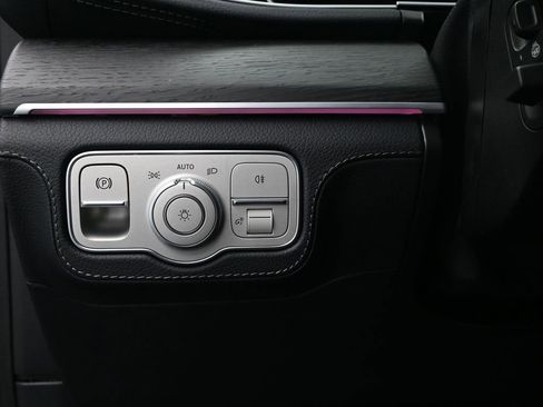 Used 2024 Mercedes-Benz GLE 53 AMG 4MATIC Coupe image 11