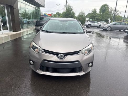 Used 2016 Toyota Corolla LE Premium FWD image 3