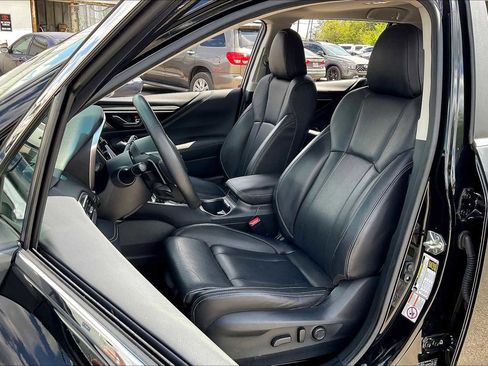 Used 2020 Subaru Outback Limited AWD/4WD image 7