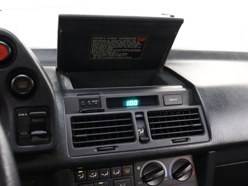 Used 1990 Acura Legend Coupe image 15