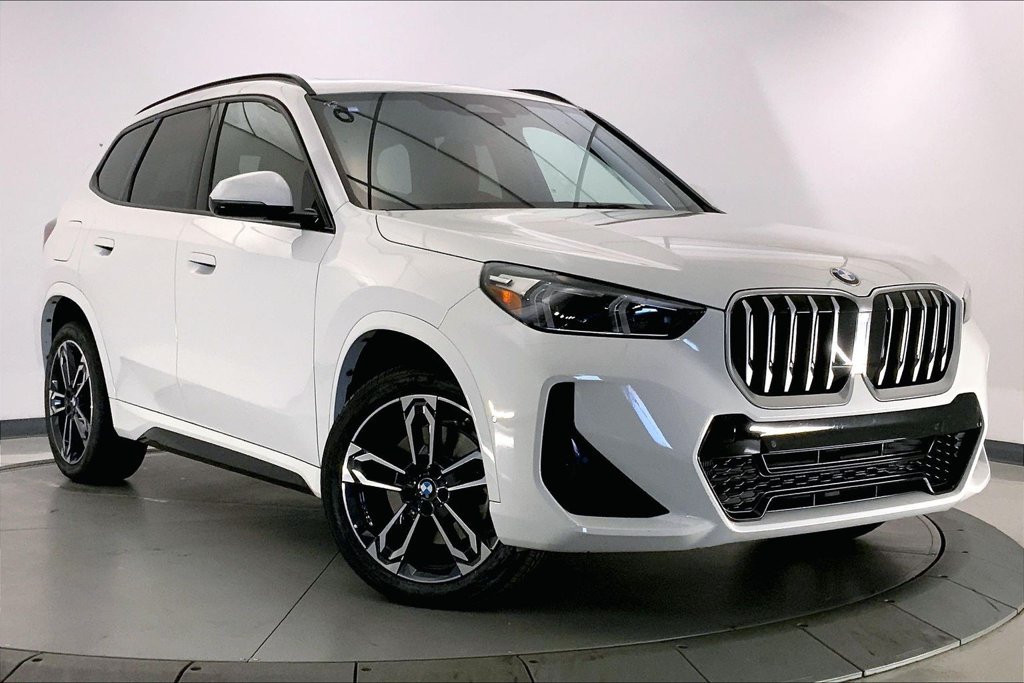 Certified 2023 BMW X1 xDrive28i w/ M Sport Package AWD/4WD image 33