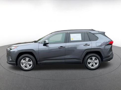Used 2025 Toyota RAV4 XLE image 9