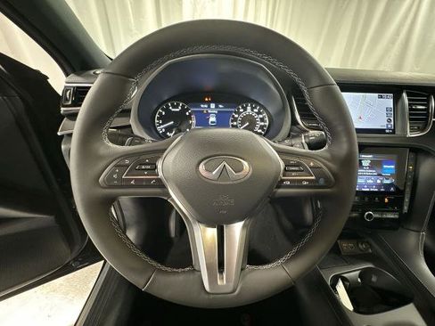 Certified 2025 INFINITI QX55 Essential image 20