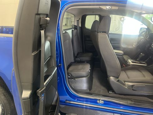 Used 2019 Chevrolet Colorado LT RWD image 16