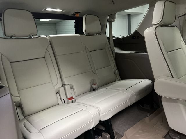 Certified 2024 GMC Yukon Denali w/ Denali Reserve Package AWD/4WD image 28