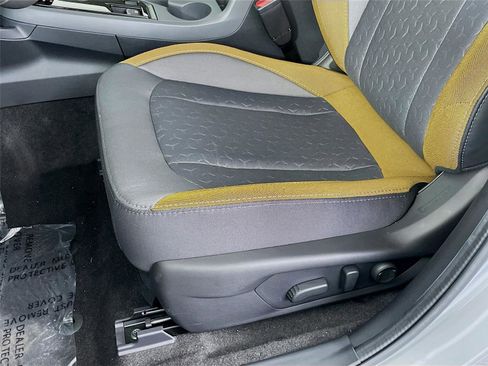 New 2025 Subaru Crosstrek 2.5i Sport w/ Crosstrek Mirror Package image 17