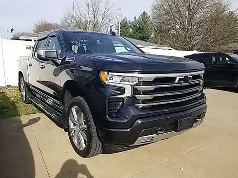 Certified 2023 Chevrolet Silverado 1500 High Country w/ High Country Premium Package image 3