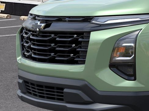 New 2026 Chevrolet Equinox LT image 13