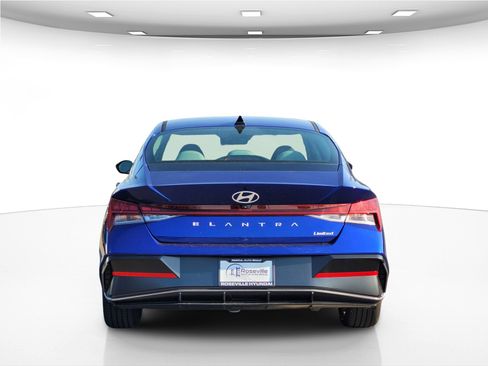 New 2026 Hyundai Elantra Limited image 10