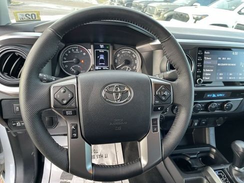 Certified 2023 Toyota Tacoma SR5 w/ Black Out Package (TMS) image 15