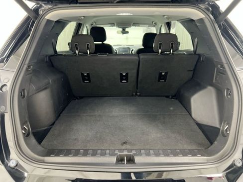 Used 2018 Chevrolet Equinox LT FWD image 23