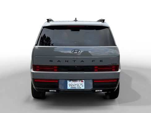 Used 2025 Hyundai Santa Fe Calligraphy image 4