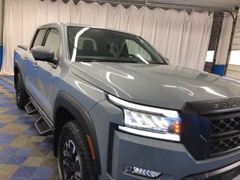 Used 2024 Nissan Frontier PRO-4X w/ Pro Convenience Package image 5