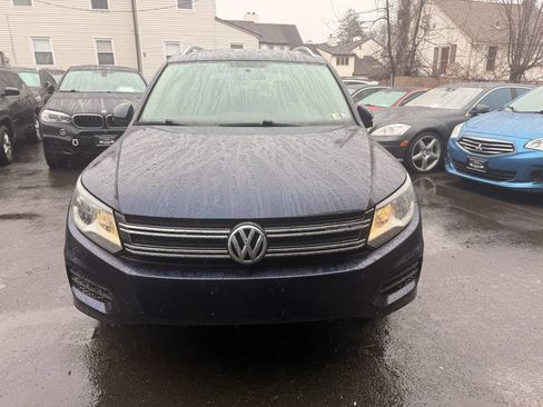 Used 2012 Volkswagen Tiguan S image 4