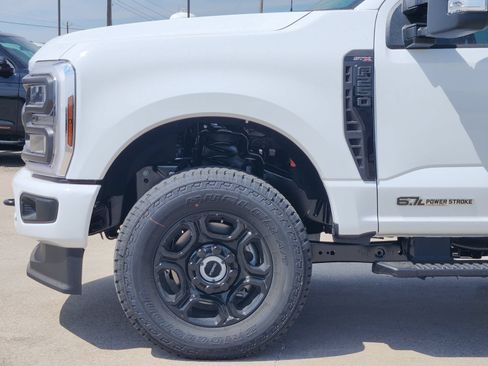 New 2026 Ford F250 XL w/ STX Appearance Package AWD/4WD image 9