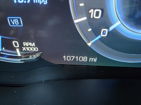 Used 2019 Cadillac Escalade Luxury image 30