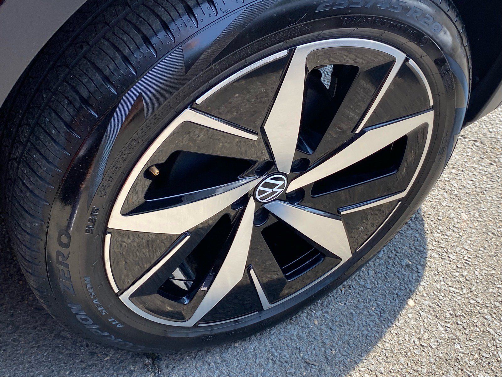 Used 2023 Volkswagen ID.4 Pro S AWD/4WD image 21