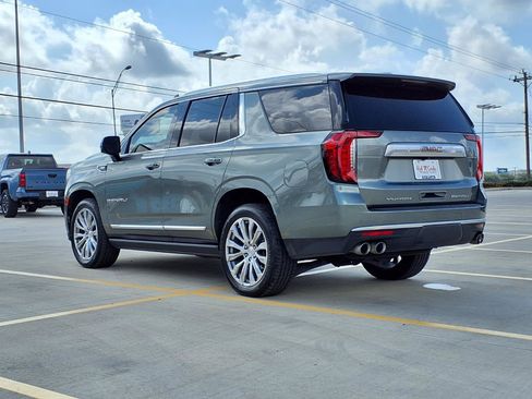 Used 2023 GMC Yukon Denali RWD image 7
