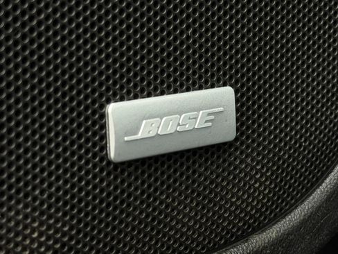 Used 2017 GMC Acadia SLT image 31