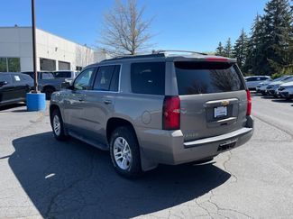Used 2017 Chevrolet Tahoe LT w/ Luxury Package AWD/4WD video 3