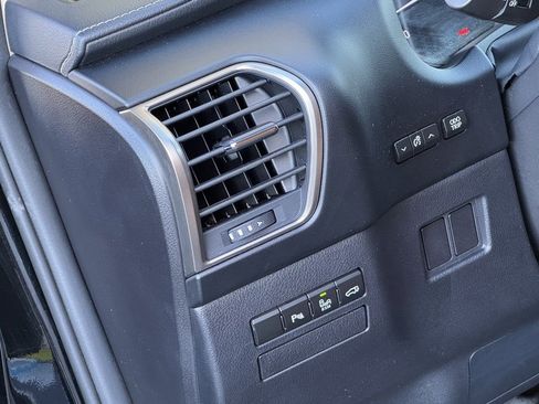 Used 2017 Lexus NX 200t FWD image 34