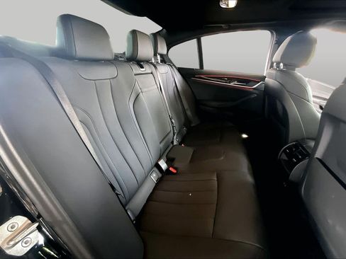 Used 2023 BMW 530e w/ Convenience Package RWD image 18