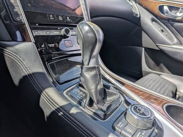 Used 2014 INFINITI Q50 w/ Deluxe Touring Package RWD image 11