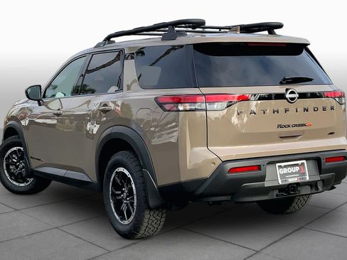 Used 2025 Nissan Pathfinder Rock Creek AWD/4WD image 11