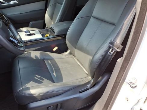 Used 2024 Land Rover Range Rover Velar S AWD/4WD image 10