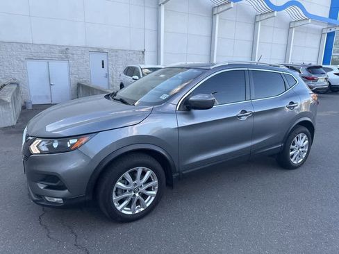Used 2021 Nissan Rogue Sport SV image 4