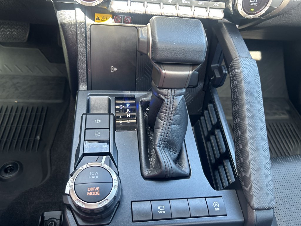 Certified 2026 Toyota 4Runner Limited AWD/4WD image 27