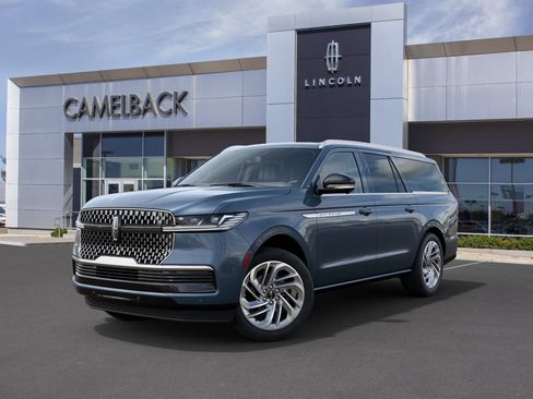 New 2027 Lincoln Navigator L Reserve AWD/4WD image 2