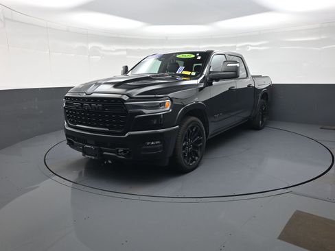 Used 2025 RAM 1500 Limited AWD/4WD image 7